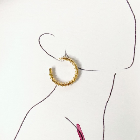 NWT Anthropologie gold hoop earrings - Picture 3 of 5